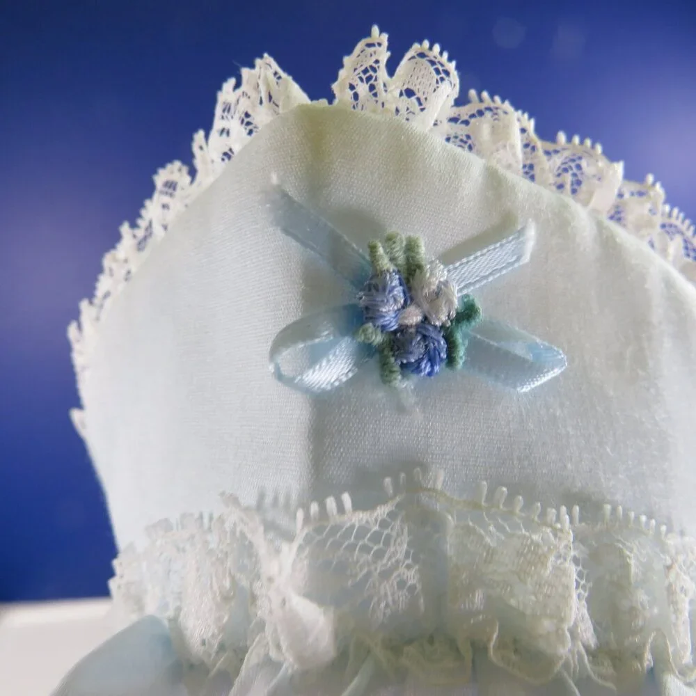 Baby Light Blue & White Bonnet Ruffled semi stiff brim closed back 11
